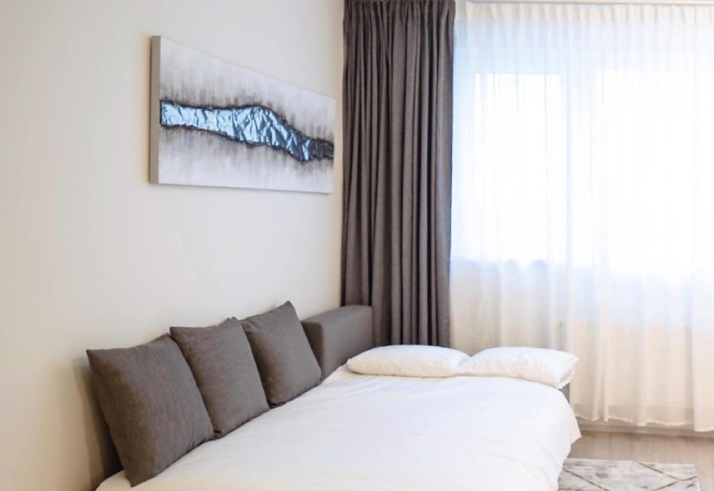 Tran Chien Apartment With Free Private Parking Prague Extérieur photo